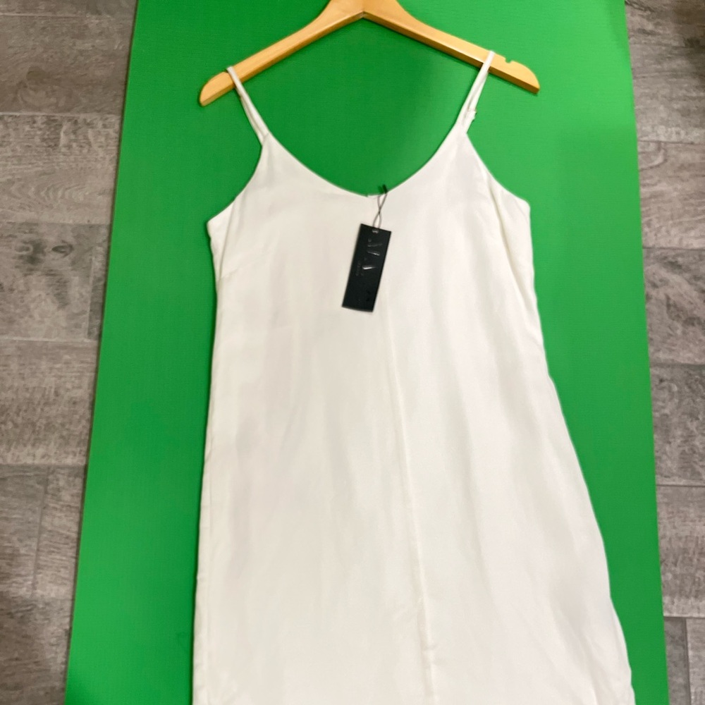 Three words…simple and chic. That’s it!